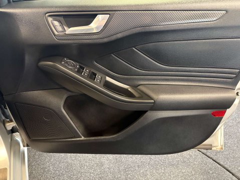 Ford Focus 1.0 Focus ST-Line X 5dr 10
