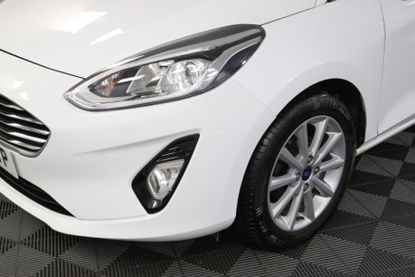 Ford Fiesta TITANIUM 42