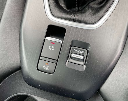 Nissan Qashqai 1.3 Qashqai N-Connecta DiG-T MHEV 5dr 55