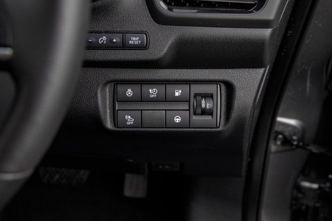 Nissan LEAF TEKNA 16