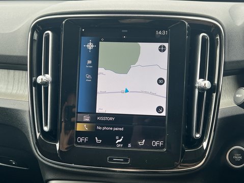 Volvo XC40 B4 INSCRIPTION PRO MHEV 25