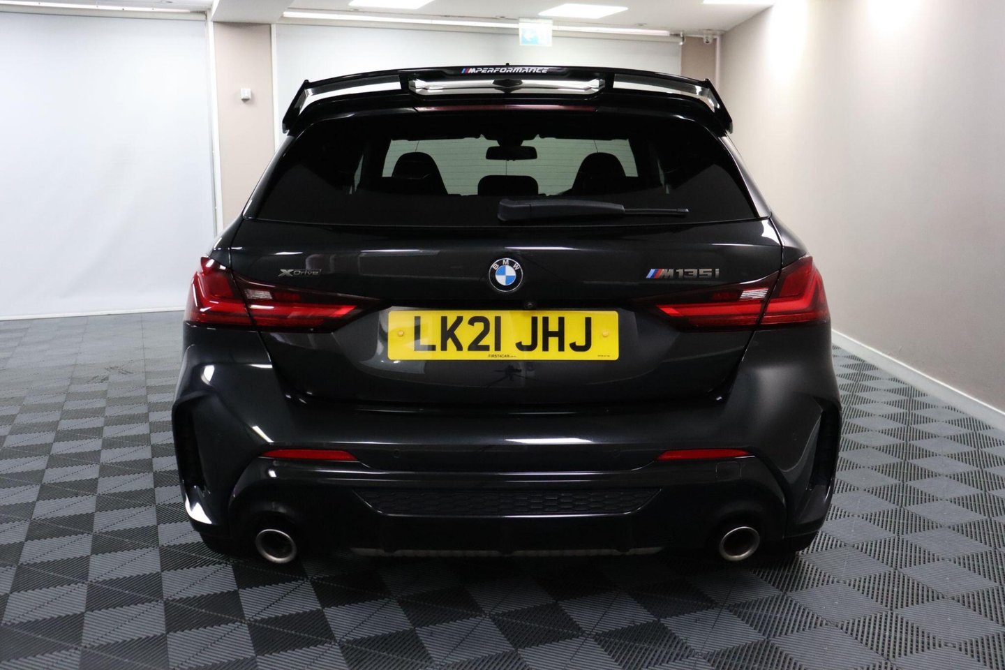 2021 BMW 1 Series — image 7