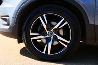 Volvo XC40 1.5 XC40 R-Design T3 Auto 5dr 9