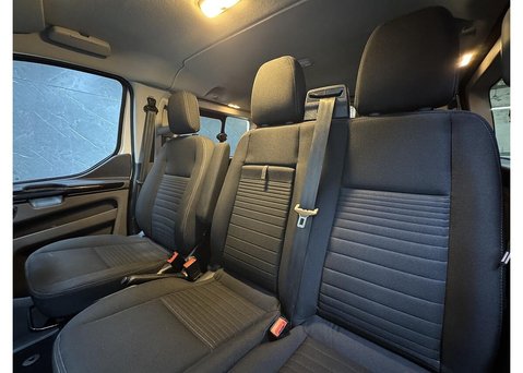 Ford Transit Custom 2.0 320 EcoBlue Limited Crew Van Double Cab 5dr Diesel Manual L2 H1 Euro 6 57