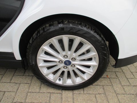 Ford C-Max 1.5 TDCi Titanium Euro 6 (s/s) 5dr 11
