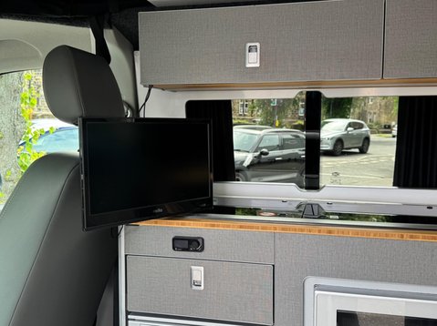 Volkswagen Transporter T28 TDI P/V HIGHLINE 46