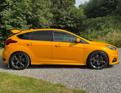 Ford Focus 2.0 Focus ST-2 T 5dr 3