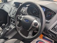 Ford Focus ZETEC NAVIGATOR TDCI 20