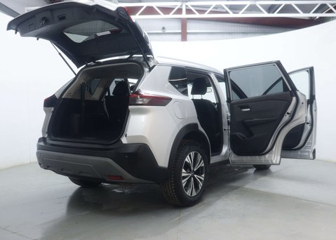 Nissan X-Trail 1.5 X-Trail N-Connecta E-4orce A 4WD 5dr 61