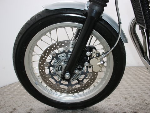 Royal Enfield Interceptor INTERCEPTOR 650 22
