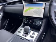 Jaguar F-Pace 2.0 D200 MHEV R-Dynamic HSE Black Auto AWD Euro 6 (s/s) 5dr 18