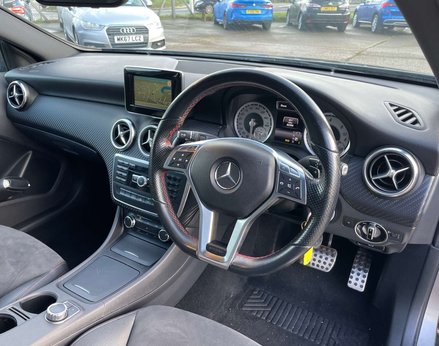 Mercedes-Benz A Class 1.8 A200 BlueEfficiency AMG Sport CDi Auto 5dr 18