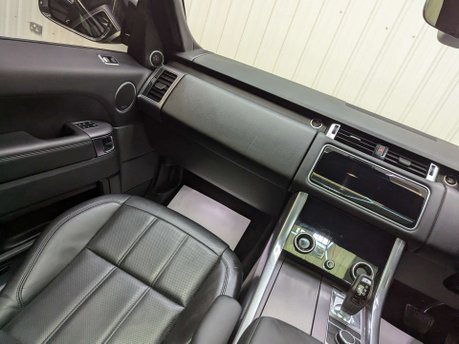 Land Rover Range Rover Sport 3.0 Range Rover Sport HSE SDV6 Auto 4WD 5dr 68