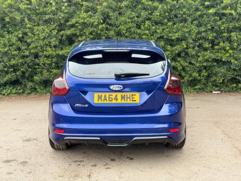 Ford Focus 1.6 TDCi Zetec S Euro 5 (s/s) 5dr 4