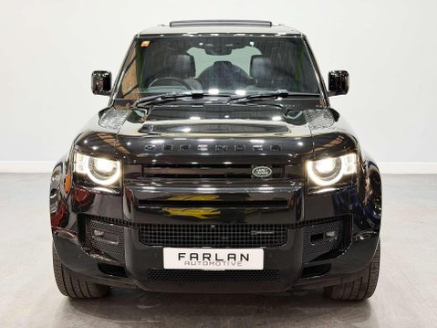 Land Rover Defender 3.0 D300 MHEV X-Dynamic HSE SUV 5dr Diesel Auto 4WD Euro 6 (s/s) (300 ps) 13