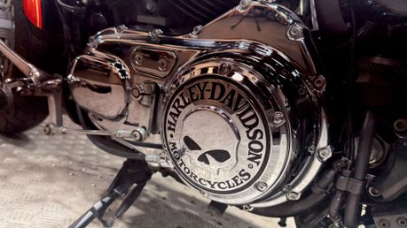 Harley-Davidson Sportster 1200 XL1200C 2011 ONLY 7K NEW MOT CUSTOM CRUISER BIKE 42