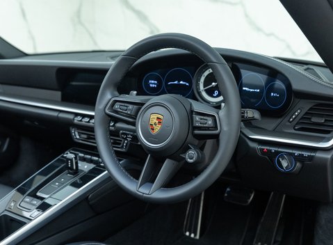 Porsche 911 Targa 4S (992) 14