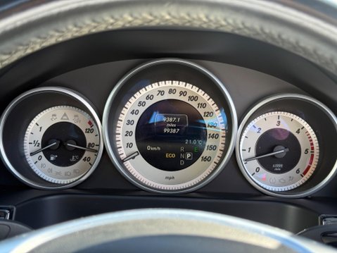 Mercedes-Benz E Class 3.0 E350 V6 BlueTEC AMG Night Edition (Premium Plus) G-Tronic+ Euro 6 (s/s) 33