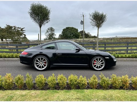Porsche 911 CARRERA 4 TIPTRONIC S 1