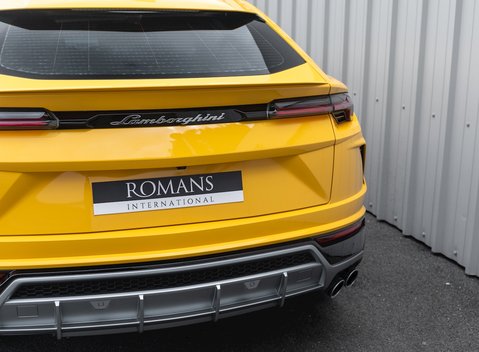 Lamborghini Urus 27