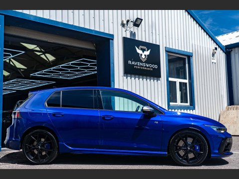 Volkswagen Golf 2.0 Golf R TSi 4Motion Semi-Auto 4WD 5dr 3