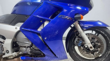 Yamaha FJR1300 2001 SPARES OR REPAIR PROJECT BREAKER PARTS BIKE TOURER 21