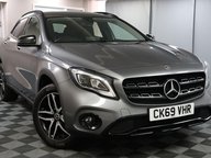 Mercedes-Benz GLA GLA 180 URBAN EDITION 18