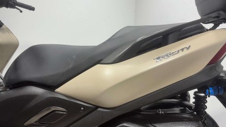 Yamaha Tricity 300 2024 ONLY 443 MILES!! 3 WHEELER TRIKE RIDE ON A CAR LICENCE 300CC 25