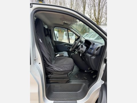 Vauxhall Vivaro 1.6 CDTi 2700 BiTurbo ecoFLEX Panel Van 5dr Diesel Manual L1 H1 Euro 5 (s/s 32