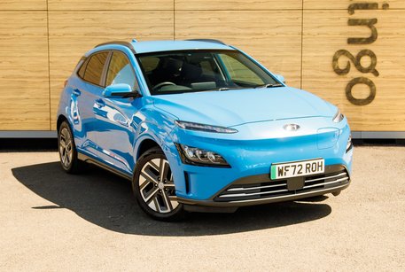 Hyundai KONA PREMIUM
