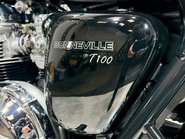 Triumph Bonneville 2004 ONLY 10K STUNNING MODERN CLASSIC NEW MOT 790CC 30