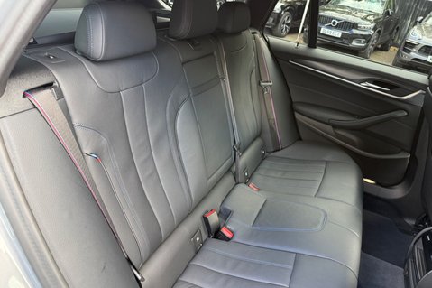 BMW 5 Series 530E M SPORT - VATQ - PRO PACKAGE - 1 OWNER - FULL BMW SERVICE HISTORY 17