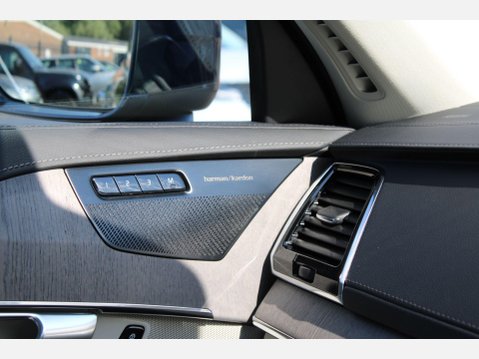 Volvo XC90 B5 INSCRIPTION PRO AWD MHEV 16