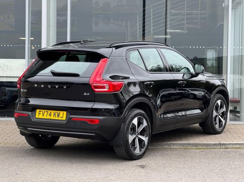 Volvo XC40 B4 PLUS 9