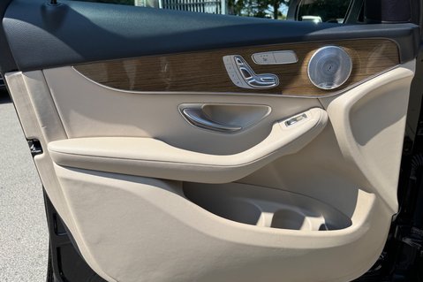 Mercedes-Benz GLC GLC 250 4MATIC SPORT PREMIUM PLUS - RARE BUILD - PAN ROOF - 360 CAMERA 23