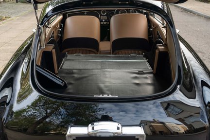 Aston Martin DB MKIII Coupe 32