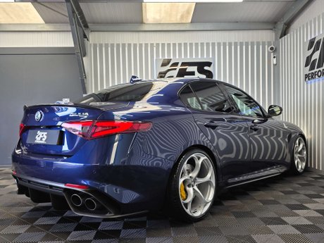 Alfa Romeo Giulia 2.9 V6 Bi-Turbo Quadrifoglio Saloon 4dr Petrol Auto Euro 6 (s/s) (510 ps) 36