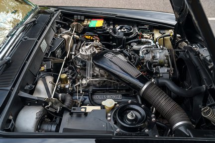 Rolls-Royce Corniche IV 28