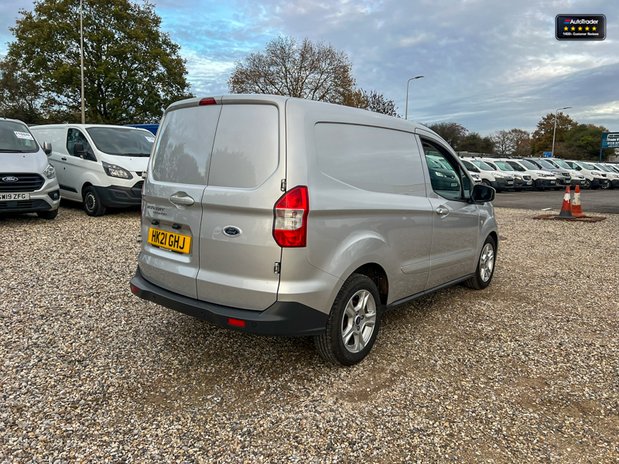 Ford Transit Courier SWB L1H1 Low Roof Limited Air Con Alloys Sensors E 6