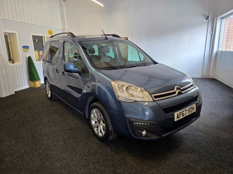 Citroen Berlingo Multispace PURETECH FLAIR S/S 3