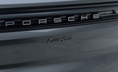 Porsche Cayenne TURBO E-HYBRID 35