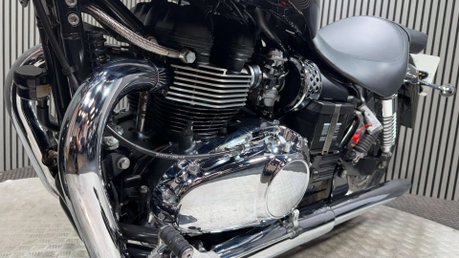 Triumph Bonneville 2011 ONLY 1812 MILES LONG MOT STUNNING CRUISER BIKE 26