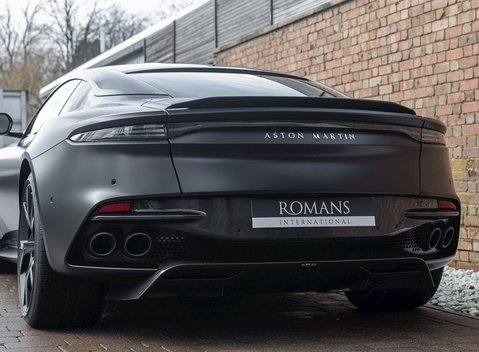 Aston Martin DBS Superleggera 24