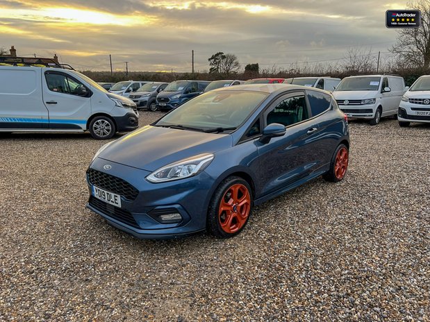 Ford Fiesta SWB L1H1 (SOLD) Low Roof Sport Air Con Alloys Nav EURO 6 NO VAT 2