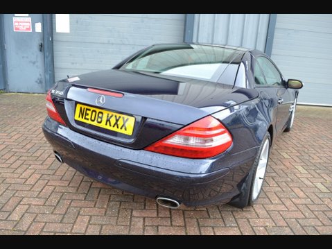 Mercedes-Benz SL Series 3.5 SL350 7G-Tronic 2dr 27