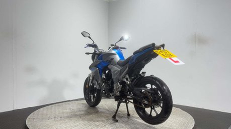 Lexmoto Viper 2017 ONLY 16K RUNNING PROJECT BIKE SPARES OR REPAIR LEARNER BIKE 125CC 6