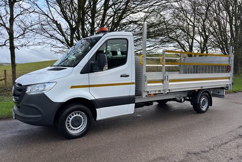 Mercedes-Benz Sprinter 315 Cdi Progressive Dropside with Tail Lift & Safety Rails 1