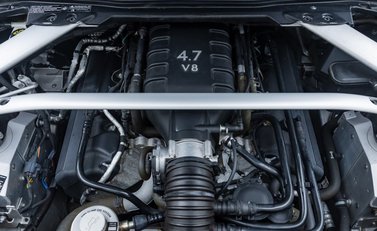 Aston Martin Vantage GT8 45