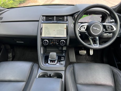 Jaguar E-Pace 2.0 D204 MHEV R-Dynamic SE Auto AWD Euro 6 (s/s) 5dr 20