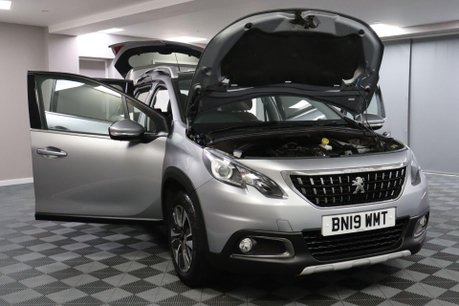Peugeot 2008 ALLURE PREMIUM 15